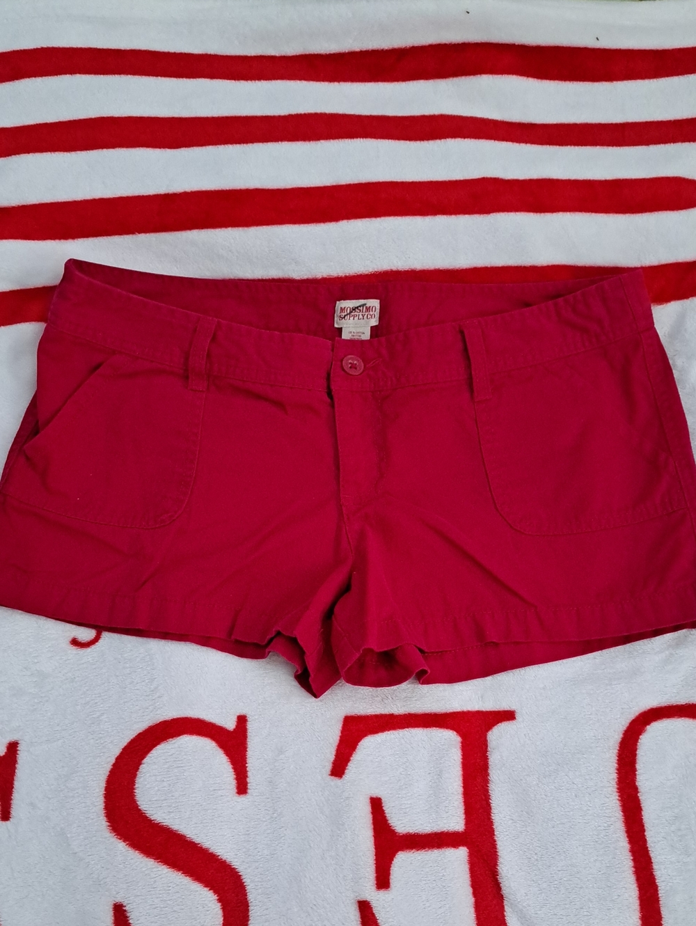 Mossimo Supply Co. Women's Hot Pink Casual Shorts Size 15